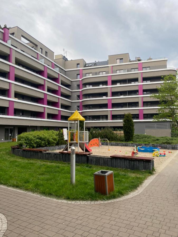 Dyrekcyjna Apartment Вроцлав Екстериор снимка