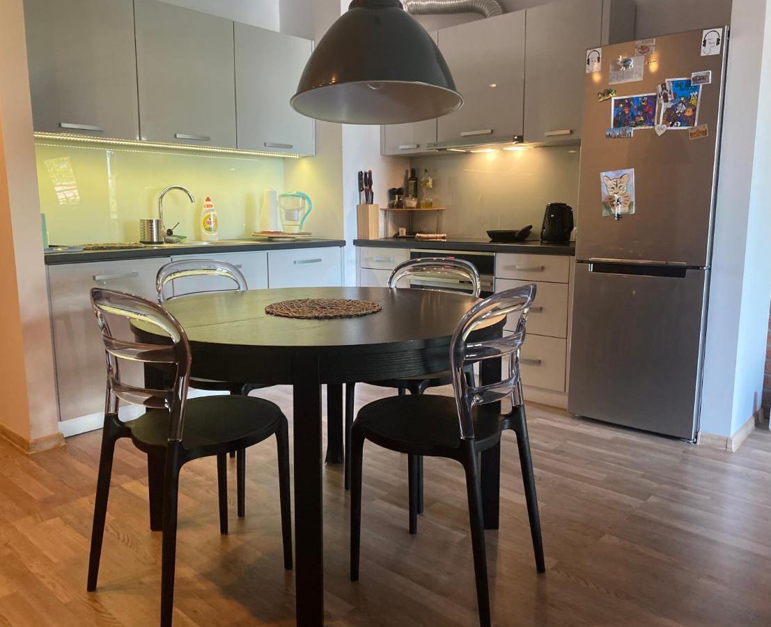 Dyrekcyjna Apartment Вроцлав Екстериор снимка