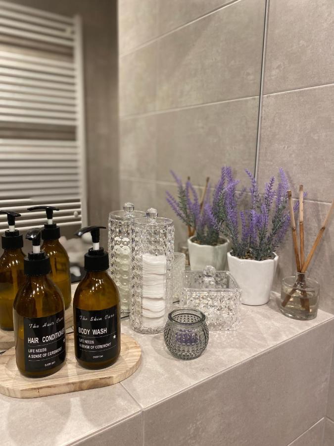 Dyrekcyjna Apartment Вроцлав Екстериор снимка