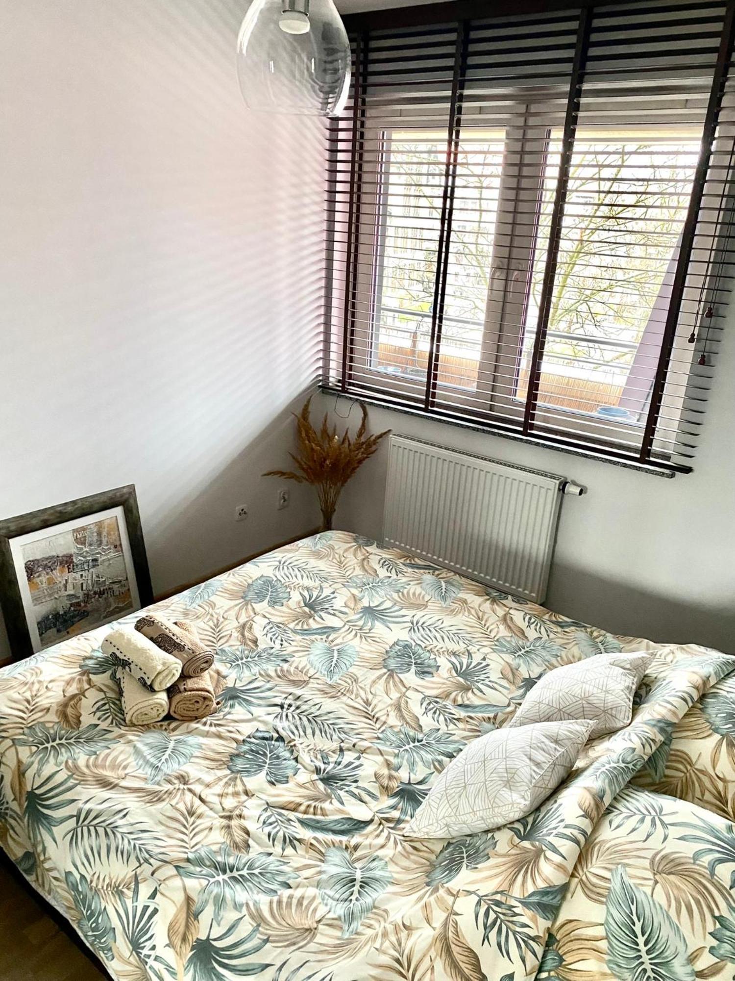 Dyrekcyjna Apartment Вроцлав Екстериор снимка